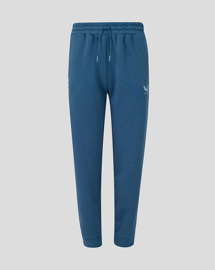Ensign blue Travel Adapt fleece joggers with drawstring waist and Three Lions crest on the leg
