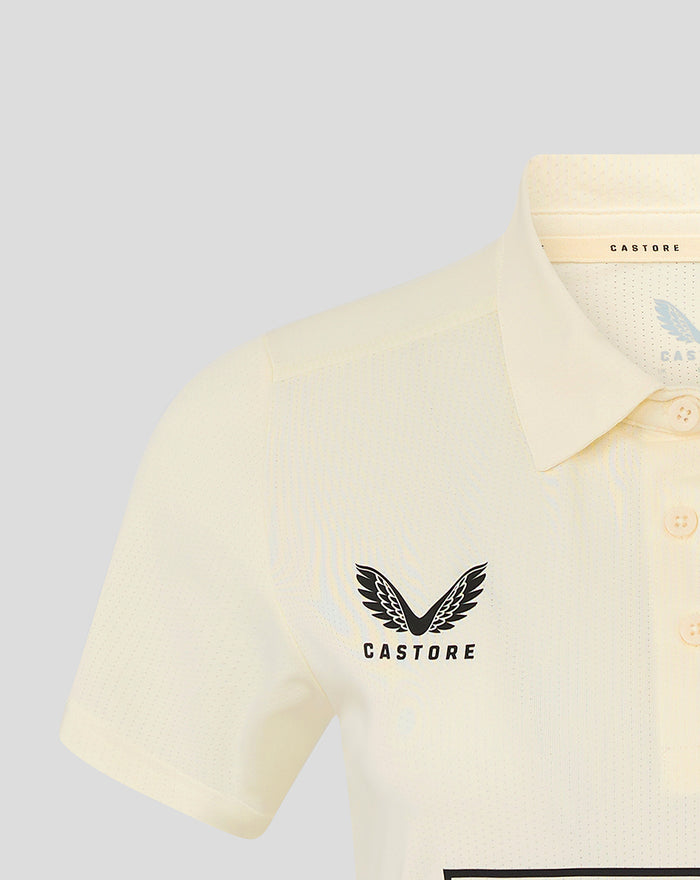 Cream jersey shoulder close-up showing Castore logo and textured fabric